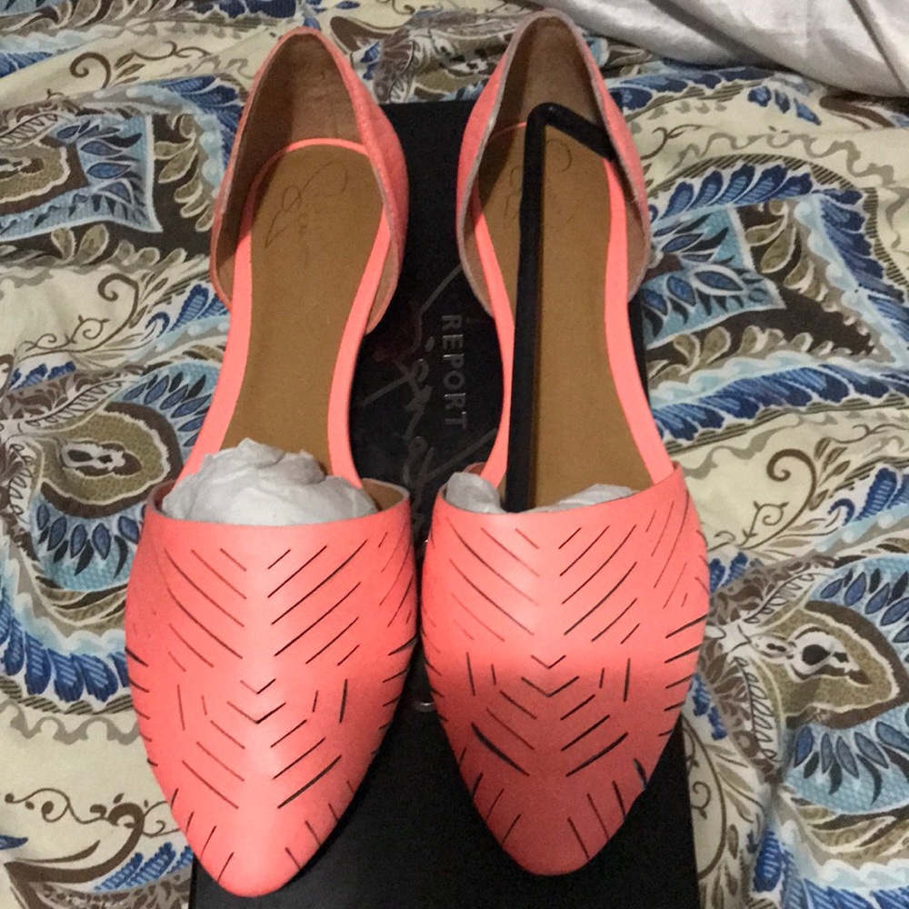 Coral in color flats